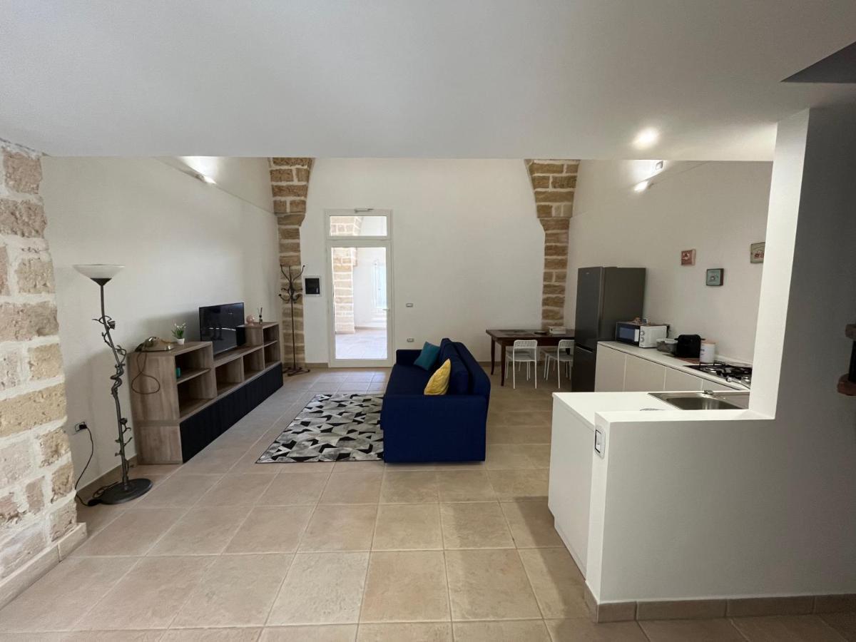 Casa Vittoria Villa Squinzano Екстериор снимка