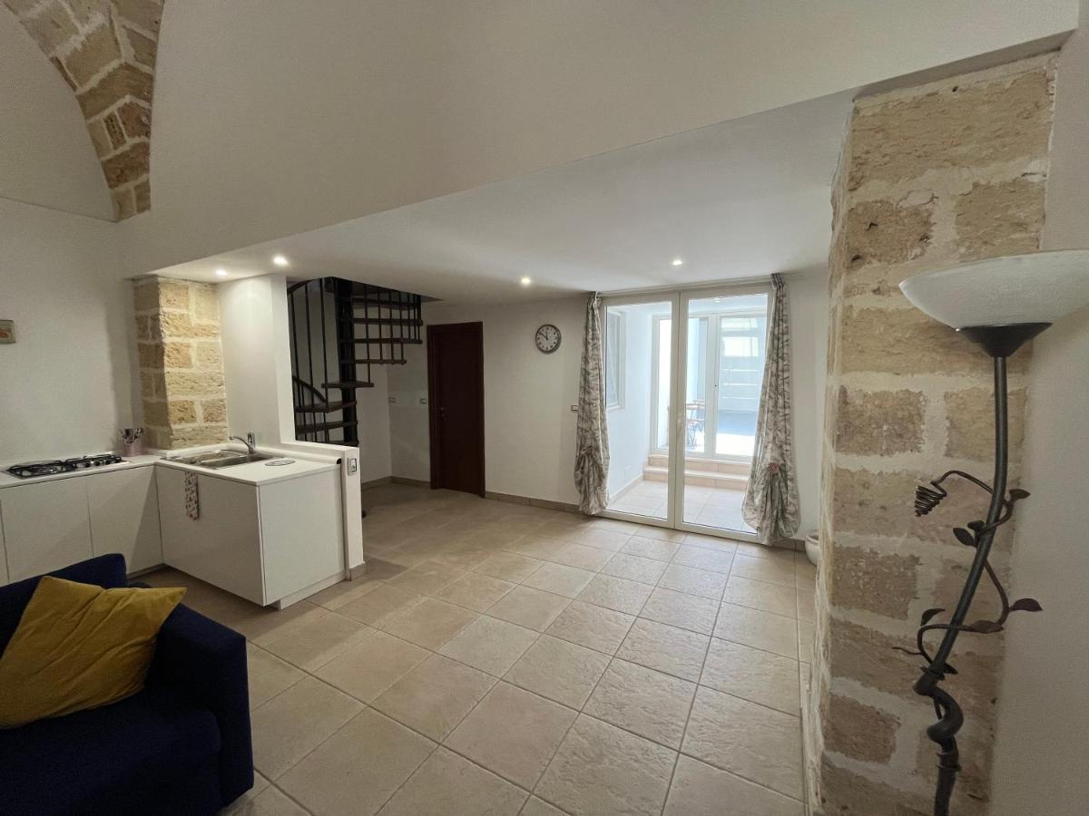 Casa Vittoria Villa Squinzano Екстериор снимка